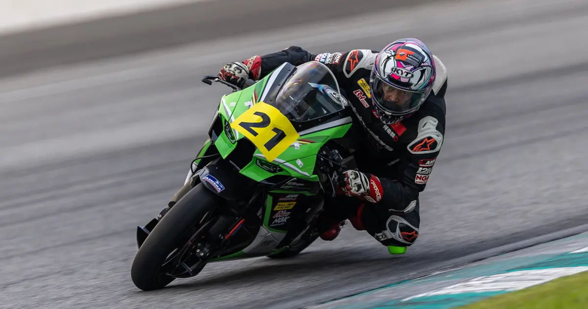 JP 於 MSBK Round 2 雪邦國際賽車場代表 Silver Steed Racing 出賽