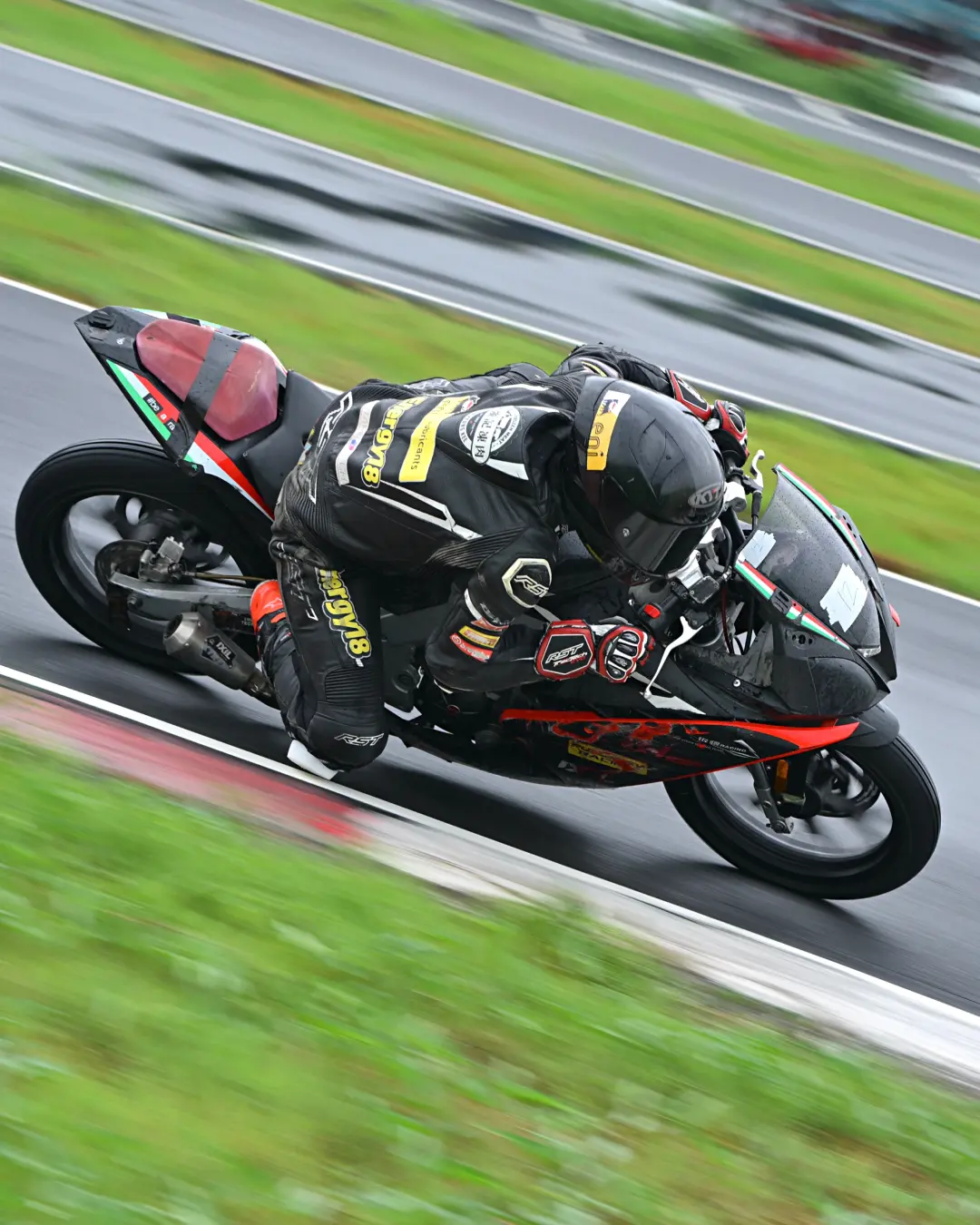 蕭培基 Race2 換車