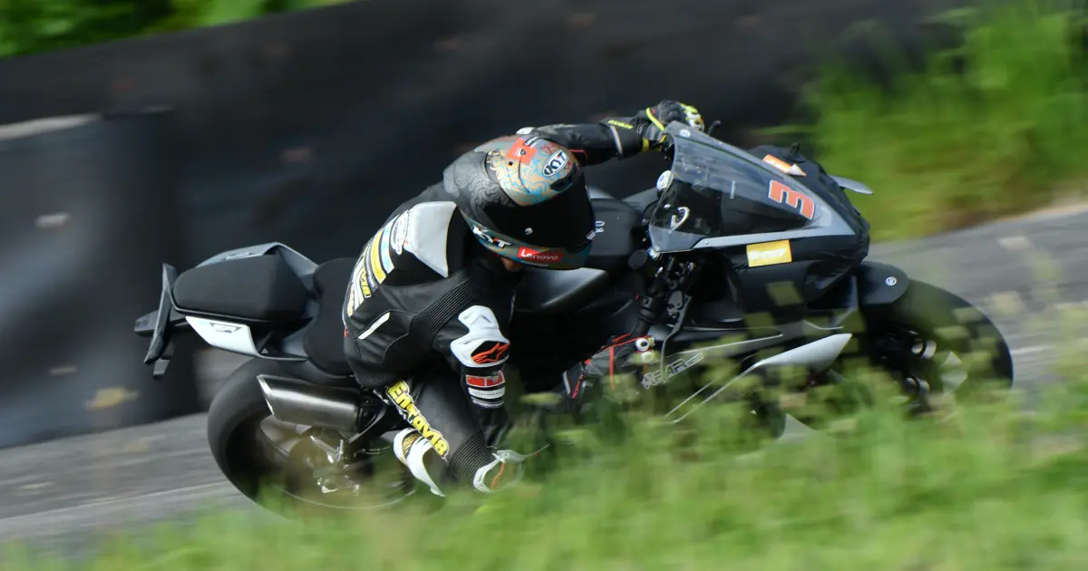 Sam from Energymoto18 racing CF Moto 500 at the 2026 CST Motorcycle Culture Carnival in Guiyang