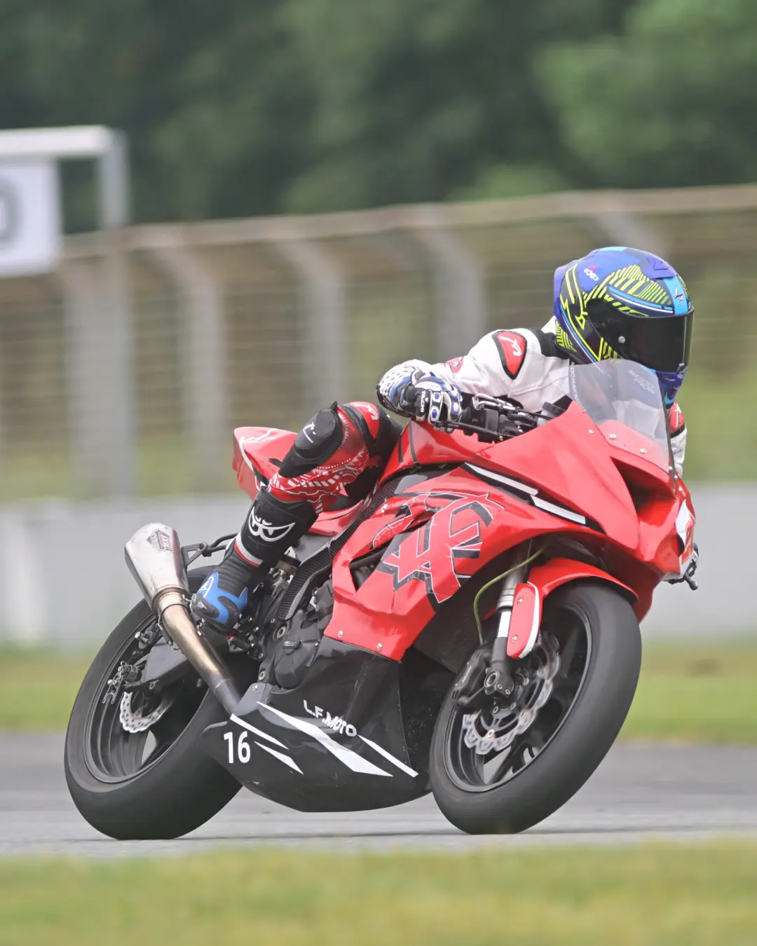 Silver Steed Racing rental